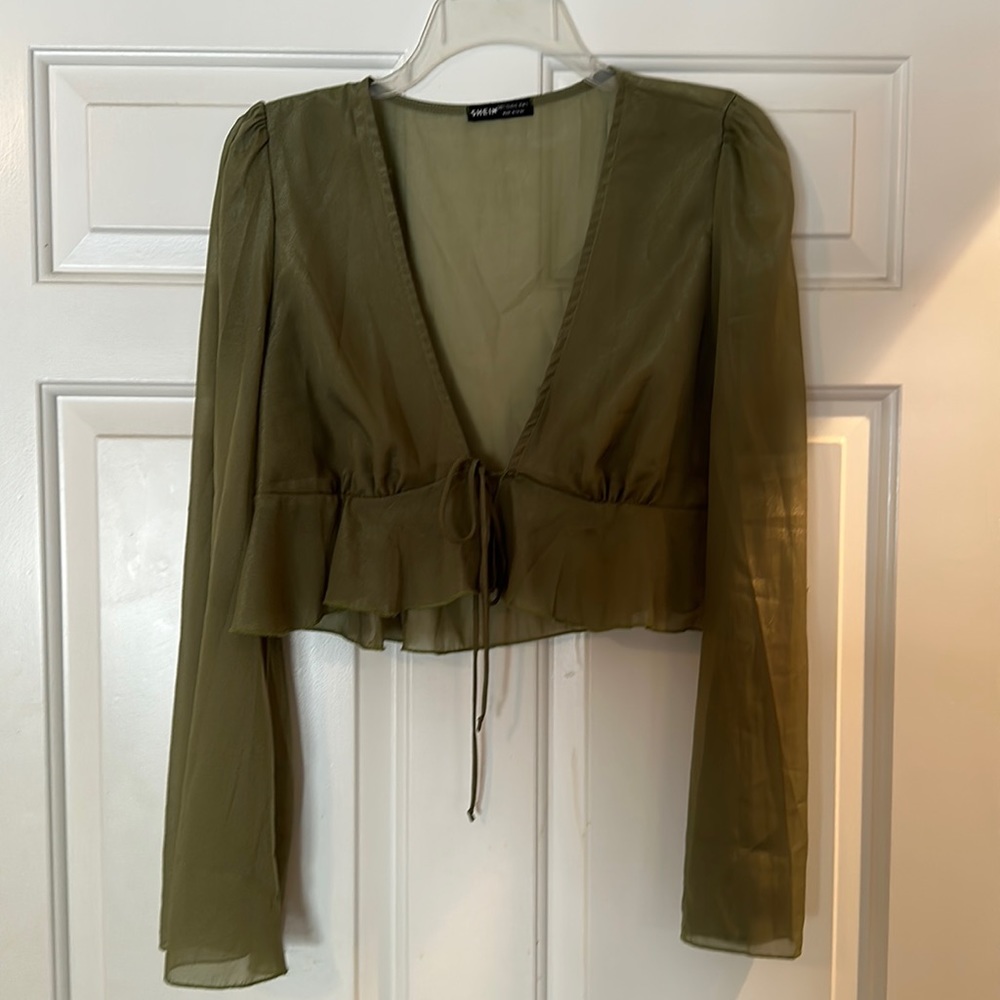 Crop tie shirt